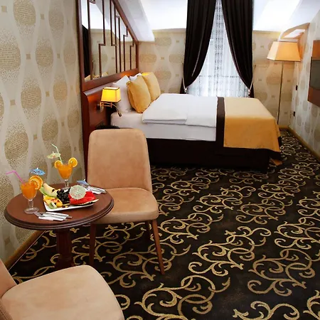 Grand Vuslat Hotel