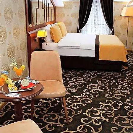 Grand Vuslat Hotel 2*